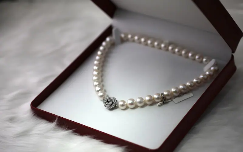 Pearl necklace in a presentation box